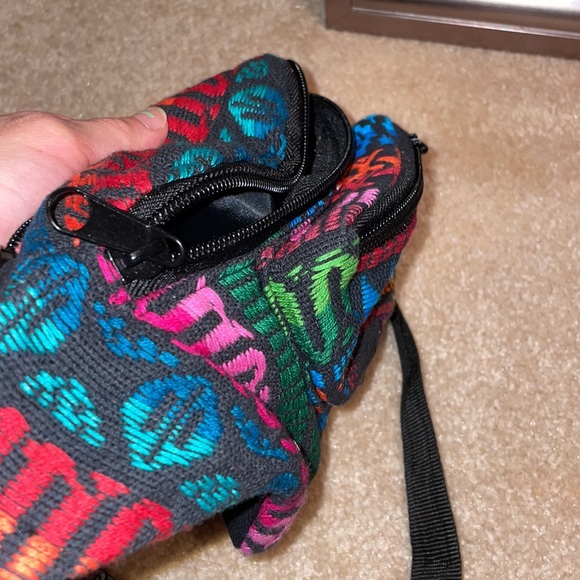 Colorful 3 pocket Fanny pack - Picture 2 of 3